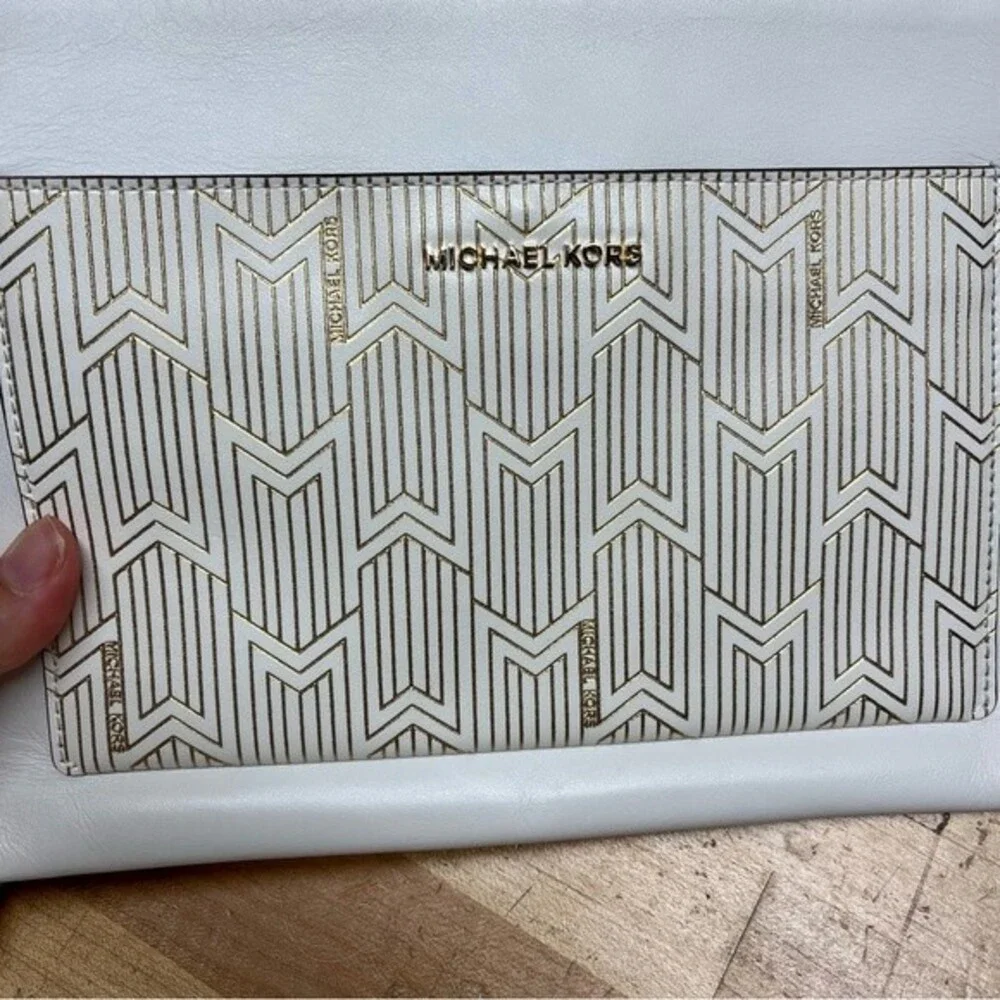 Michael Kors Wristlet in Gold and White Leather NWOT